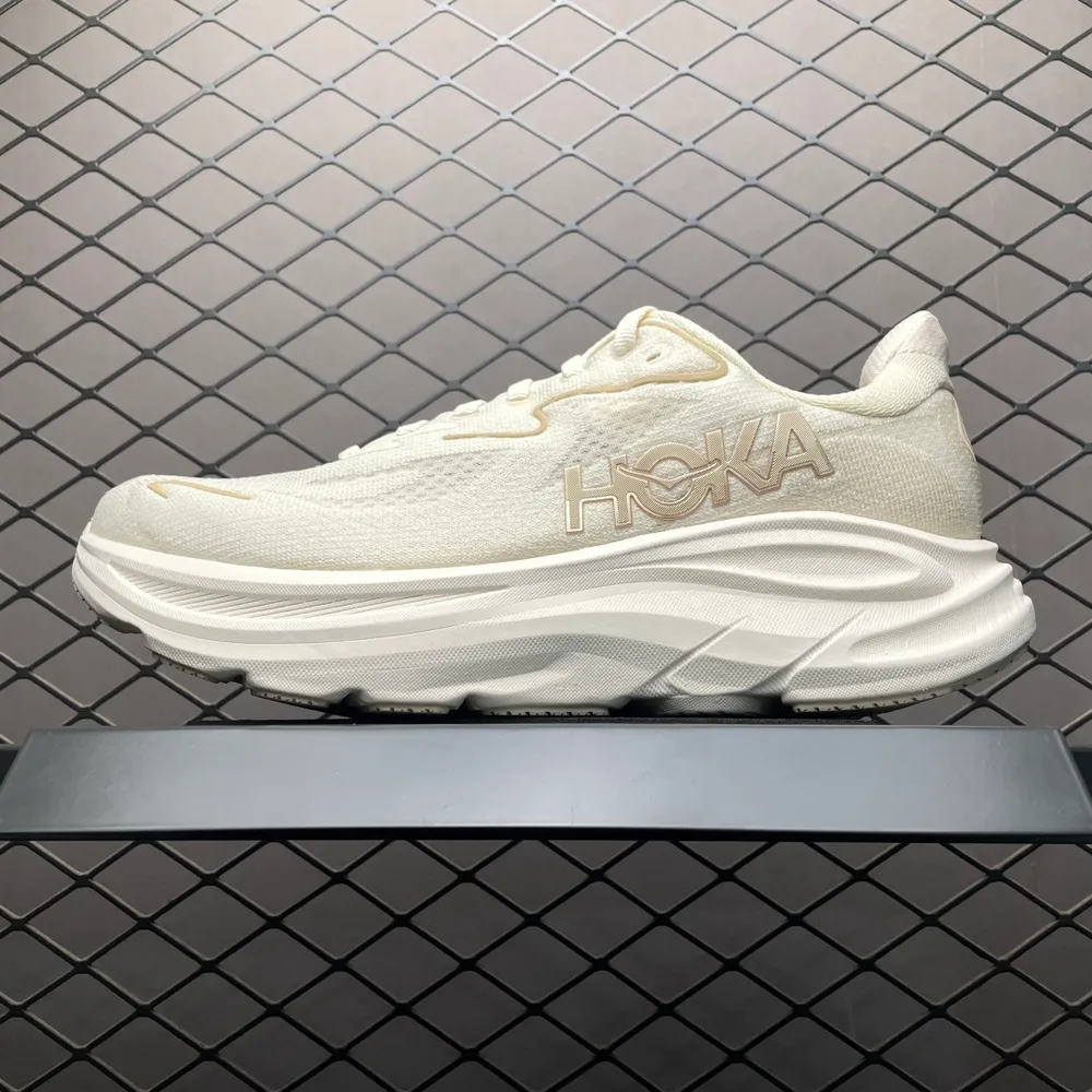 💰550 純原Hoka One One Clifton 10 低幫厚底輕量戶外運動鞋 1162031 原裝輕量化材料超輕量大底 正確中底布 區別市面通貨 尺碼：36 36.5 37 38 38.5 39 40 40.5 41 42 42.