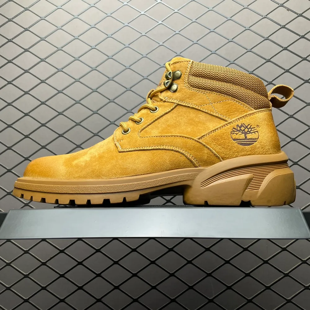 💰640 純原Timberland 天伯倫/添柏嵐 低幫工裝鞋 TB10088 面料採用磨砂牛皮 給您完美的穿著體驗 質量考究耐穿 型男必備 專治不帥 高品質腳感一流 尺碼：38 39 40 41 42 43 44 偏大一碼 編號：33I