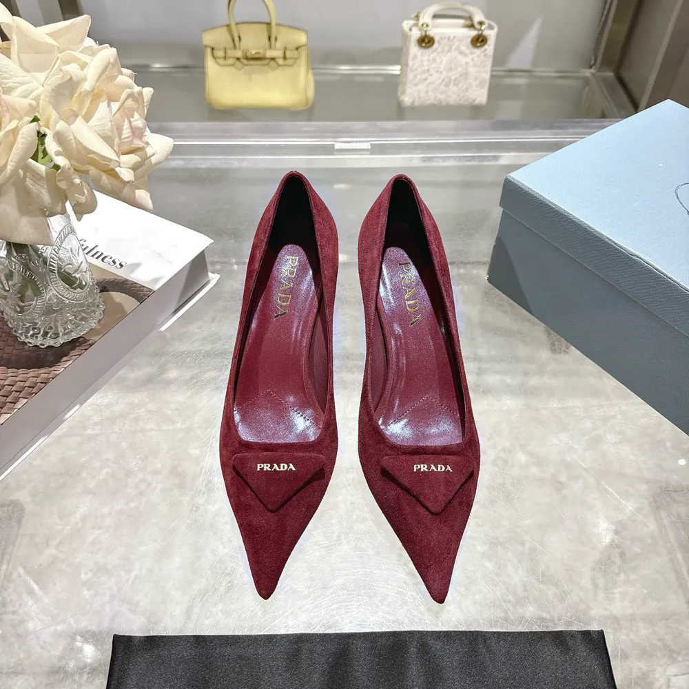 PRADA 普拉達  25𝐬𝐬 出廠價羊猄面💰680