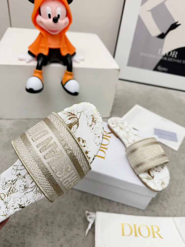 CD•迪奧女士老花刺繡皮底拖鞋升級版💫，