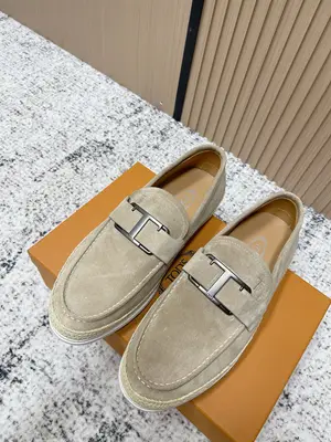 頂級版本： 男款