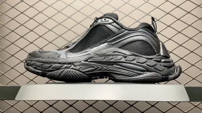 ＃Balenciaga 巴黎世家 Triple S 2 復古老爹鞋 865851 高畫質實拍影片‼️