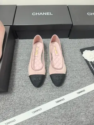 經典之作，香香最值得擁有的經典中的經典款 ，拼色百搭，簡約精緻，專櫃中的萬年長青款，永不過時