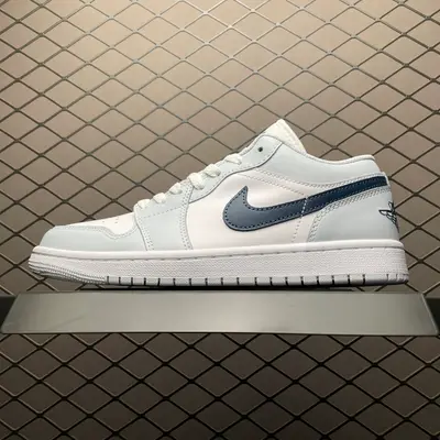 💰579 純原Air Jordan 1 Low AJ1喬1低幫 553558-400 目前市售最高品質出貨 原鞋開發 平臺訂單專用代工流水線打造 一眼ZP既視感 尺碼：40 40.5 41 42 42.5 43 44 44.5 45 46
