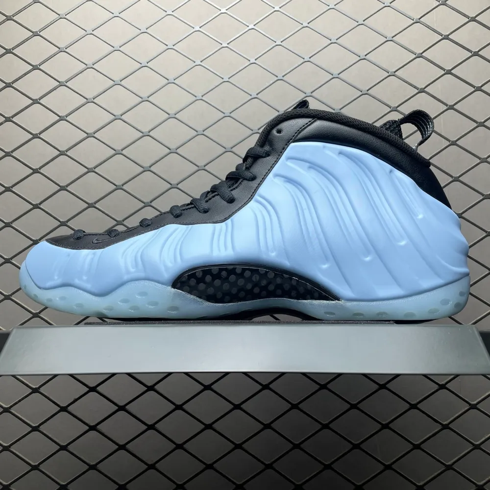 NK Air Foamposite One 市售最強品質 莞產頂級品質 冰藍噴 噴泡 HJ6014-400 內建Zoom氣墊 鞋型發泡360度無死角 中底完美注膠 原廠碳纖維加持 尺碼：40 40.5 41 42 42.5 43 44 44
