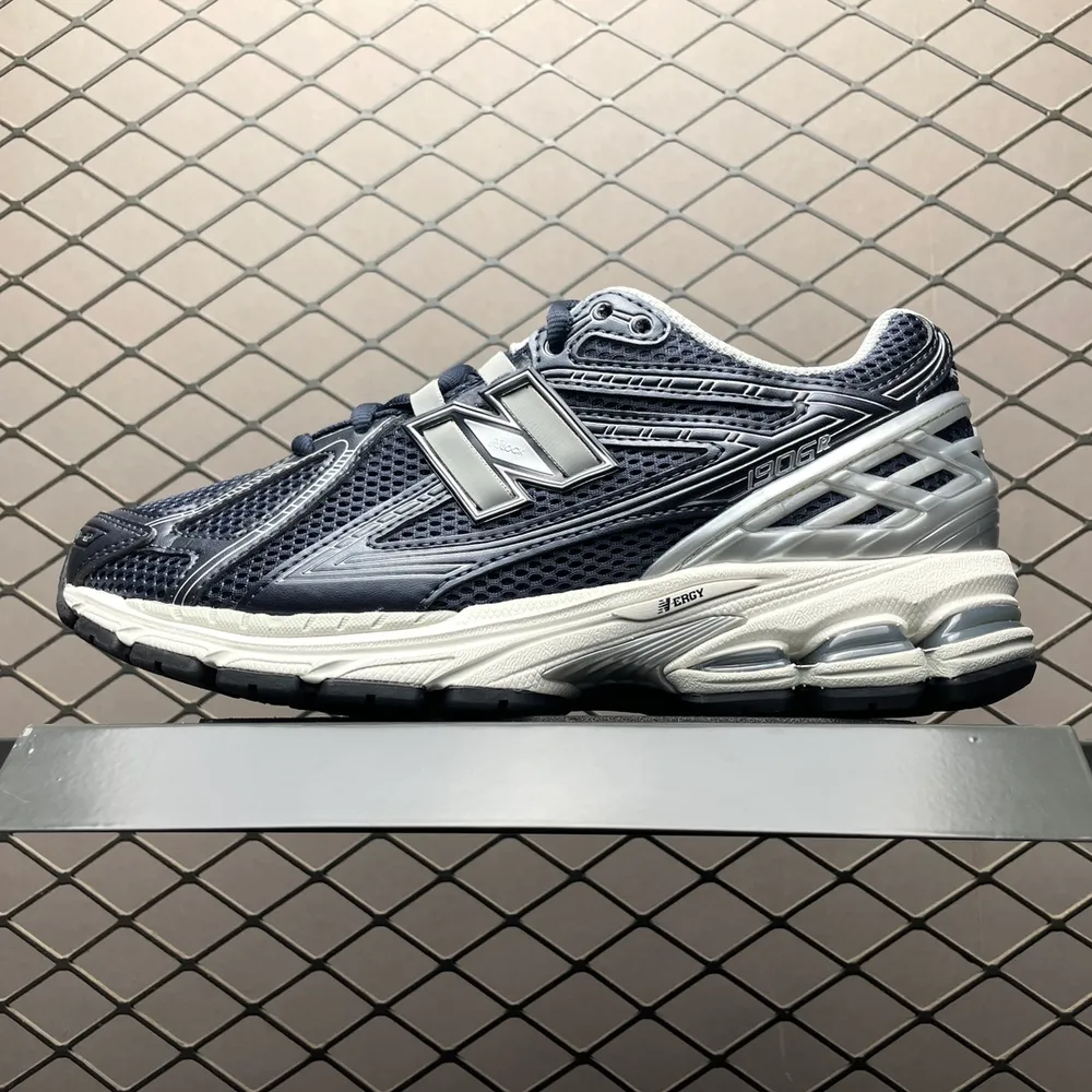 💰520 價格調整   純原 New Balance 新百倫 復古休閒跑步鞋 M1906RCA 真正原廠資料開發 市售最高品質 原廠網紗 正確卡色皮料衝裁組合 匠心打造 鞋面鞋底工藝極其複雜 難度可想而知 新開獨立私模大底 全網唯一正確做