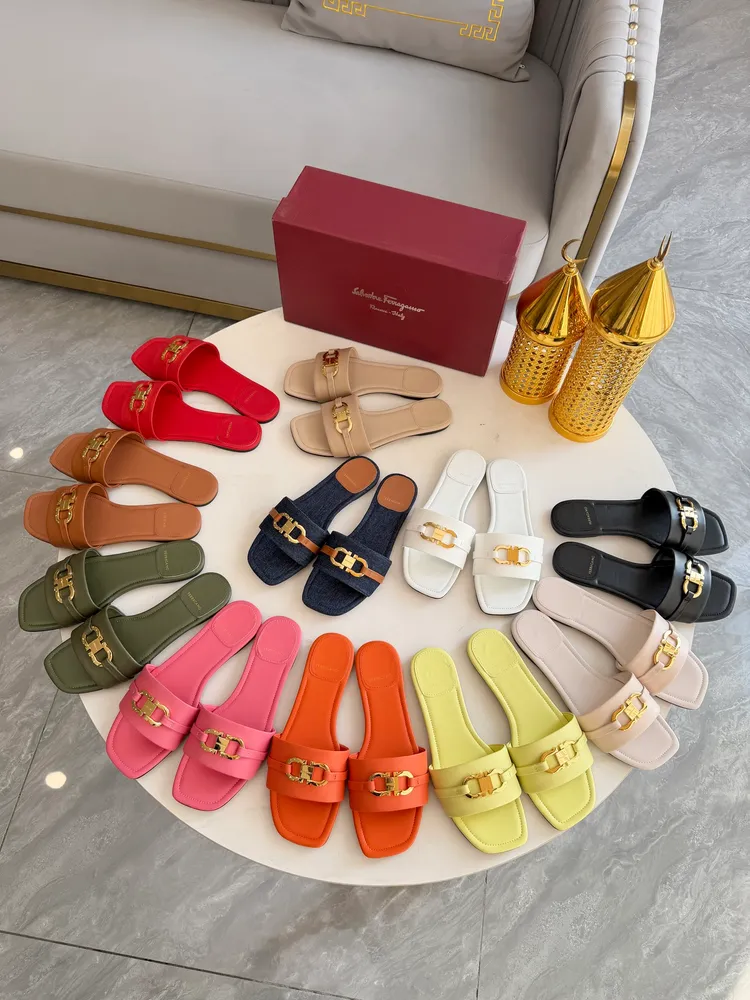 2026早春Ferragamo菲拉格慕新款牛仔純皮女平底拖。35-42。
