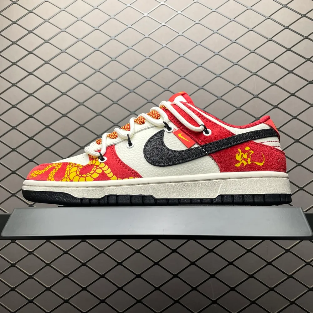 💰660 純原NK Dunk Low 客制款 低幫休閒板鞋 SJ2068-313 尺碼：36 36.5 37.5 38 38.5 39 40 40.5 41 42 42.5 43 44 44.5 45 編號：35YEFFJ