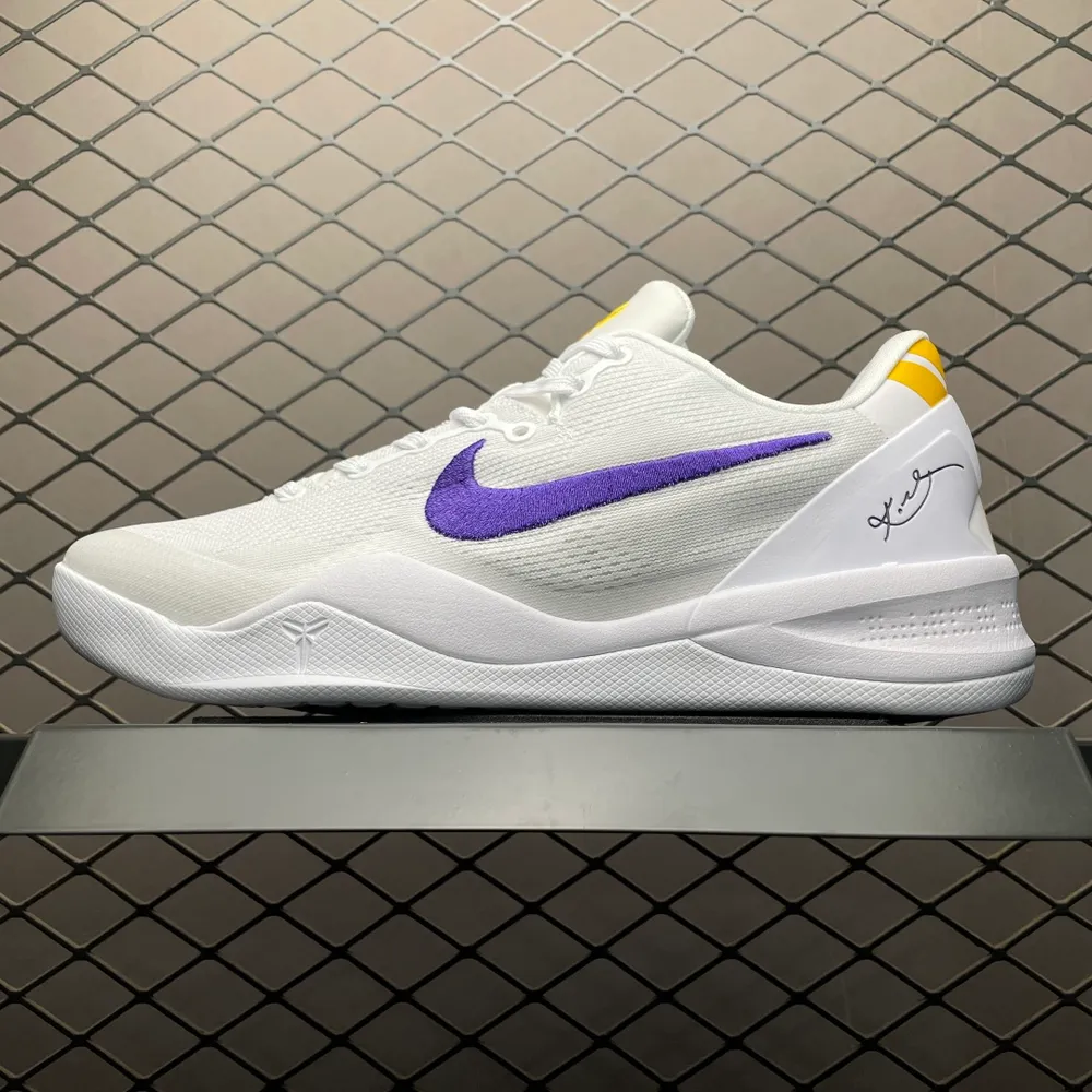 💰620 純原Nk Kobe VIII Protro 科比8代  男子籃球鞋 HF9550-100 尺碼：39 40 40.5 41 42 42.5 43 44 44.5 45 46 47.5 編號：31YEFF78