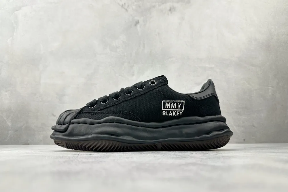 💰569