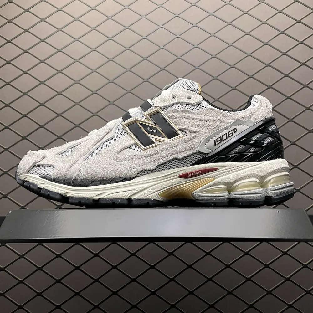 💰520 價格調整   純原 New Balance 新百倫 復古休閒跑步鞋 M1906DC 全新版本 大廠出品 正確卡色皮料衝裁組合 鞋面鞋底工藝極其複雜 新開獨立私模組合大底 尺碼：36 37 37.5 38 38.5 39.5 40