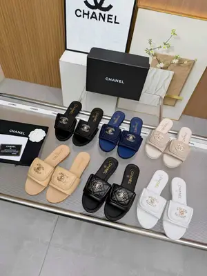 Chanel香奈兒 26C新款網沙蝶蝶結拖 ，顏色：黑色：白色：粉色：杏色，碼數：5-40（定做41  42   43定做不退換）出廠價：橡膠底p550  皮底+40