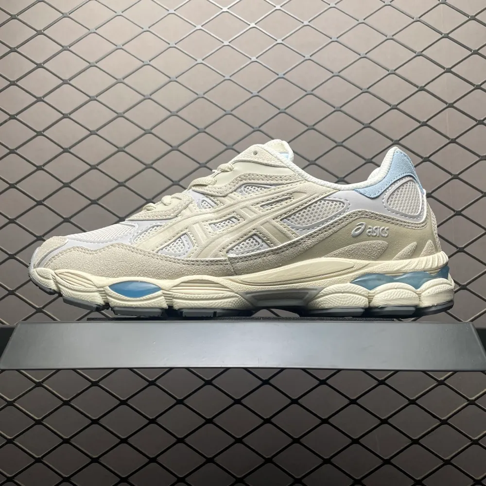 💰530 純原Asics 亞瑟士 GEL-NYC 低幫運動休閒跑步鞋 1203A383-023 外貿平臺專供 大廠出品 細節到位 區別市面通貨 尺碼：36 37 37.5 38 39 39.5 40 40.5 41.5 42 42.5 4