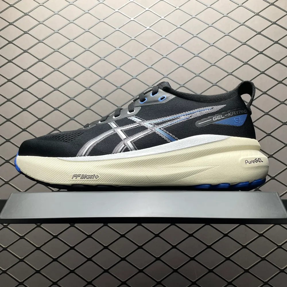 💰569 純原Asics 亞瑟士 GEL-Kayano 31 低幫運動休閒跑步鞋 1011B995-001 平臺專供品質 區別市面通貨 尺碼：40 40.5 41.5 42 42.5 43.5 44 45 編號：27YDEF46
