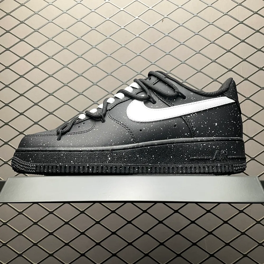 💰620 純原NK Air Force 1 空軍一號休閒板鞋 ZH0316-090 尺碼：36 36.5 37.5 38 38.5 39 40 40.5 41 42 42.5 43 44 45 編號：31TDEF51