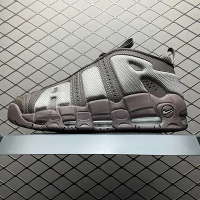 💰620 純原NK Air More Uptempo Low 大AIR皮蓬復古籃球鞋 FZ3055-200 尺碼：36 36.5 37.5 38 38.5 39 40 40.5 41 42 42.5 43 44 44.5 45 46 47