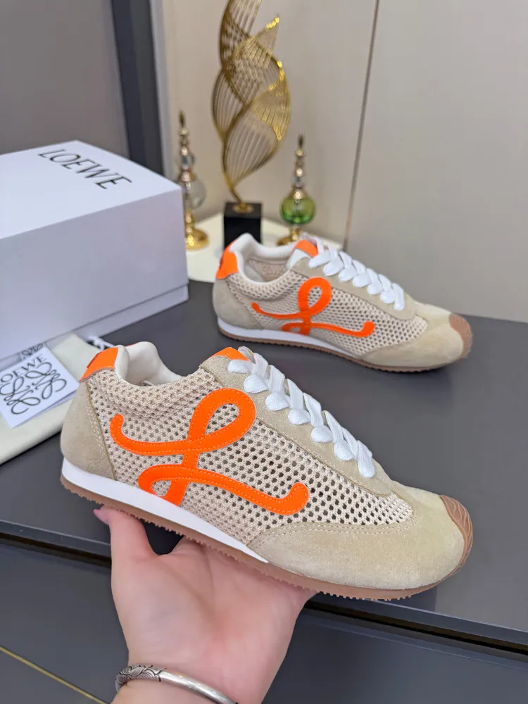羅意威·LOEWE⛳️阿甘鞋，腳感無敵！年度暴走款 內增高德訓鞋！