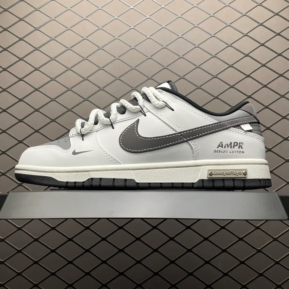 💰640 純原NK Dunk Low 客制款 低幫休閒板鞋 WB0510-064 尺碼：40 40.5 41 42 42.5 43 44 44.5 45 46 編號：33YEFFJ