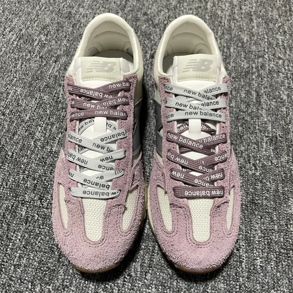 💰530 純原New Balance 新百倫 U471AL 復古休閒鞋 正確長絨鞋面/正確頭層皮"N"字LOGO 真皮紋理清晰可見 高彈大底 正確半透油蠟試腳紙 正確中底 尺碼：35.5 36 37 37.5 38 38.5 39.5 4