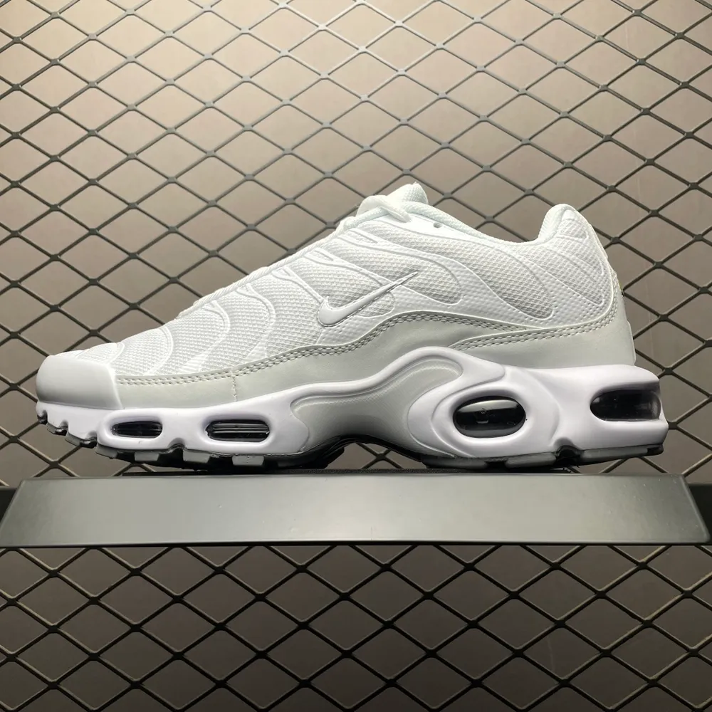 💰510  純原 外貿專供 NK Air Max PLUS 復古氣墊運動鞋 604133-139 外貿專供品質 尺碼：36-47 無半碼 編號：21YEFF91