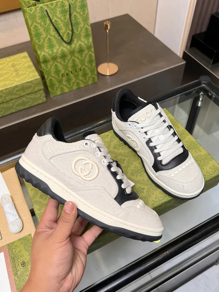 頂級版本，定型效果十足，秒殺市場軟踏踏的普通做法，💣💣💣Gucci2023早春古馳G家 最新爆款MAC80 運動鞋 情侶款 休閒 復古 做舊 髒髒鞋 小髒鞋 小白鞋🌸🌸🌸 原版購入開發 做貨 古馳MAC80全新爆款系列 精緻小巧