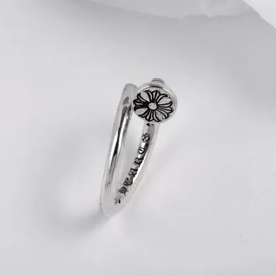 💰470 Chrome Hearts克羅心開口戒指，經典釘子。