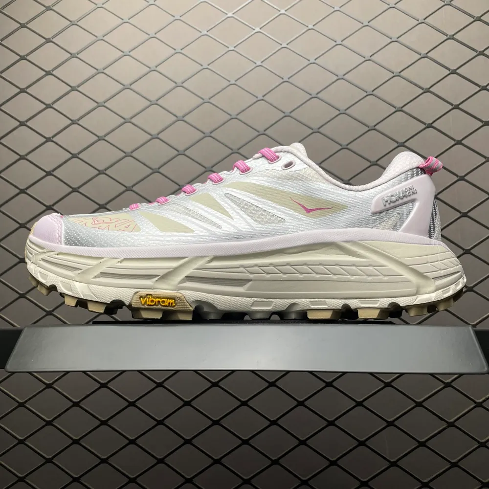 💰560  純原Hoka Mafate Speed Three 2 瑪法特 超輕厚底輕量山地跑步鞋 1126851 頂級版本出貨 高階零售專供 尺碼： 36 36.5 37 38 38.5 39 40 40.5 41 42 42.5 43