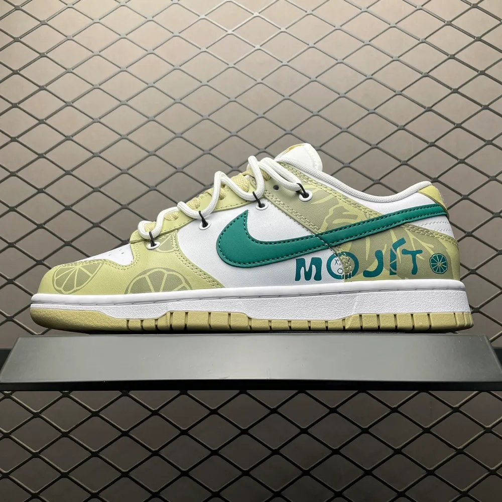 💰620 純原NK Dunk Low 客制款 低幫休閒板鞋 DV0833-100 尺碼：40 40.5 41 42 42.5 43 44 44.5 45 46 編號：31YEFFJ