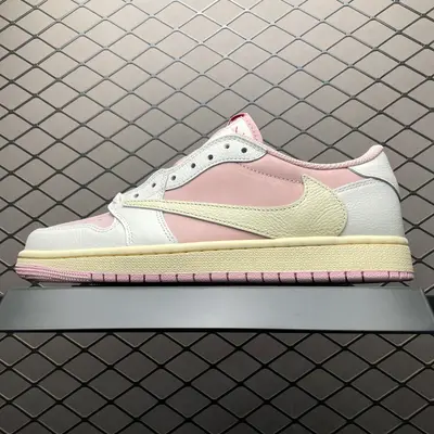 S版純原 Travis Scott x Air Jordan 1 AJ1喬1 TS聯名倒鉤 DM7866-600 國內頭部一線大廠出品 原鞋原楦頭紙板 原廠資料開發打造 所有材料 配套都是一線高規格配置 平臺高階零售外貿專供品質 尺碼：36