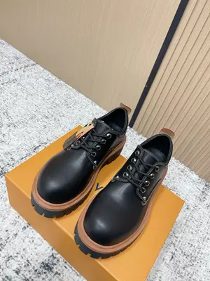 頂級版本：