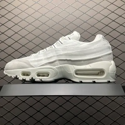 💰620 純原CDC x NK Air Max 95 聯名款氣墊運動鞋 CU8406-100 全掌純原品質 區別市面通貨版本 尺碼：36 36.5 37.5 38 38.5 39 40 40.5 41 42 42.5 43 44 44.5