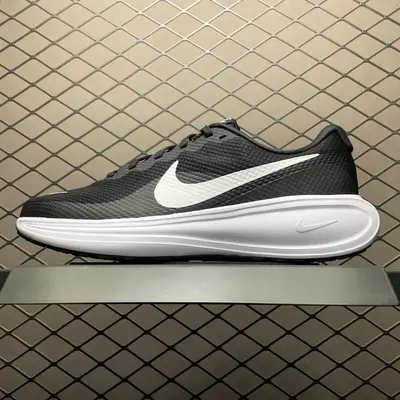 💰530 純原NK Revolution 8 倫敦8代 超輕網面跑步鞋 HJ9198-003 尺碼：36 36.5 37.5 38 38.5 39 40 40.5 41 42 42.5 43 44 44.5 45 編號：23TDEFJ