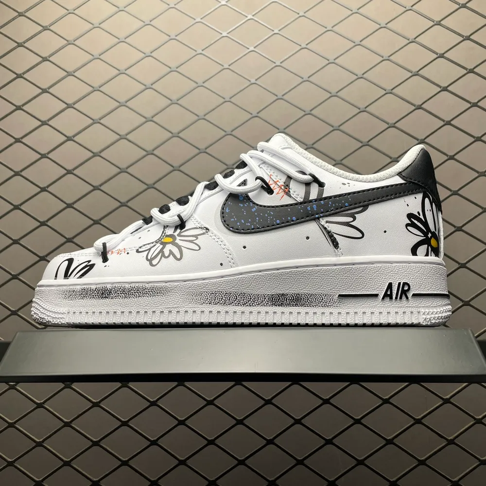 💰620 純原NK Air Force 1 空軍一號低幫運動休閒板鞋 ZH0316-025 尺碼：36 36.5 37.5 38 38.5 39 40 40.5 41 42 42.5 43 44 45 編號：31TDEF33
