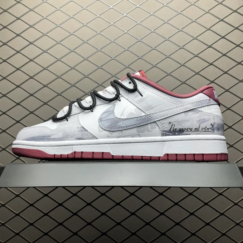 💰630 純原NK Dunk Low 客制款 低幫休閒板鞋 DV0833-112 尺碼：40 40.5 41 42 42.5 43 44 44.5 45 46 編號：33YEFFJ