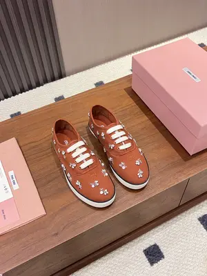 出廠價：💰640