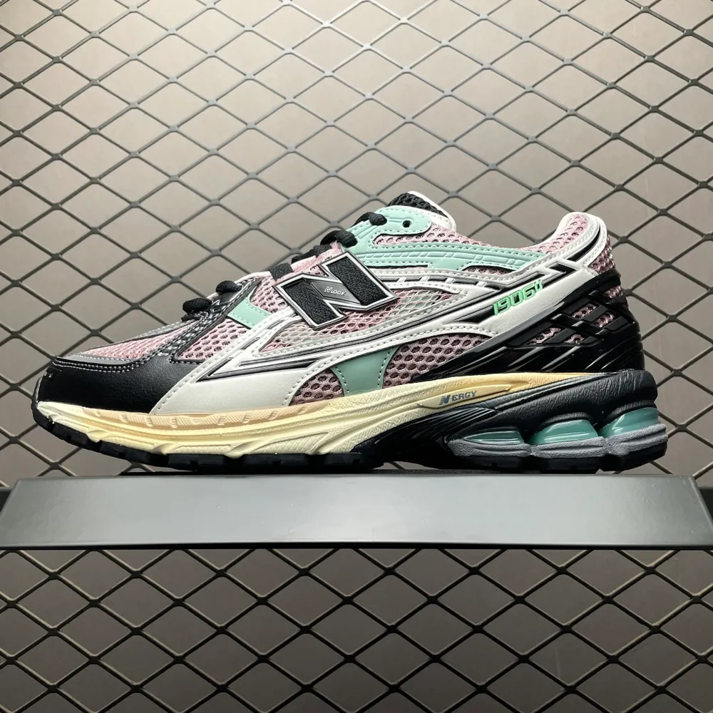 💰569 純原New Balance 新百倫 U1906NB 復古休閒跑步鞋 尺碼：36 37 37.5 38 38.5 39.5 40 40.5 41.5 42 42.5 43 44 44.5 45 46.5 編號：27YEFF202