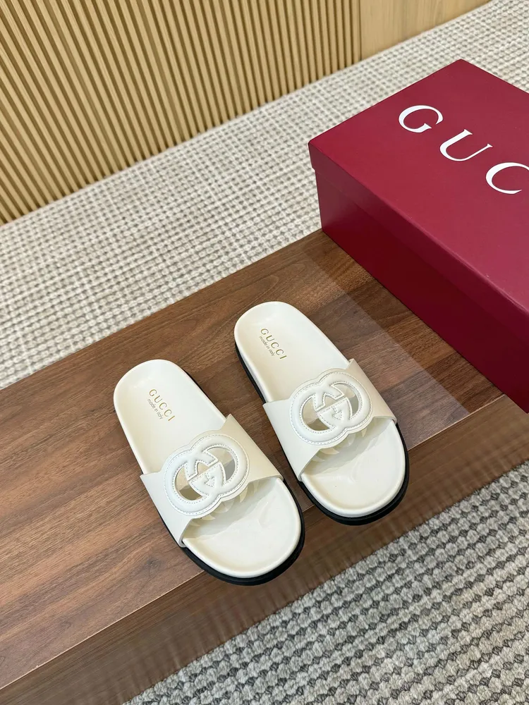 2025🆕[皮面P590福利新品厚底GuCci互扣式刺繡大G橫帶穆勒鞋 🆕原版一比一複製，最高版本🆙👏🔥所有材質細節均與YB一致💪👍 常年做貨。