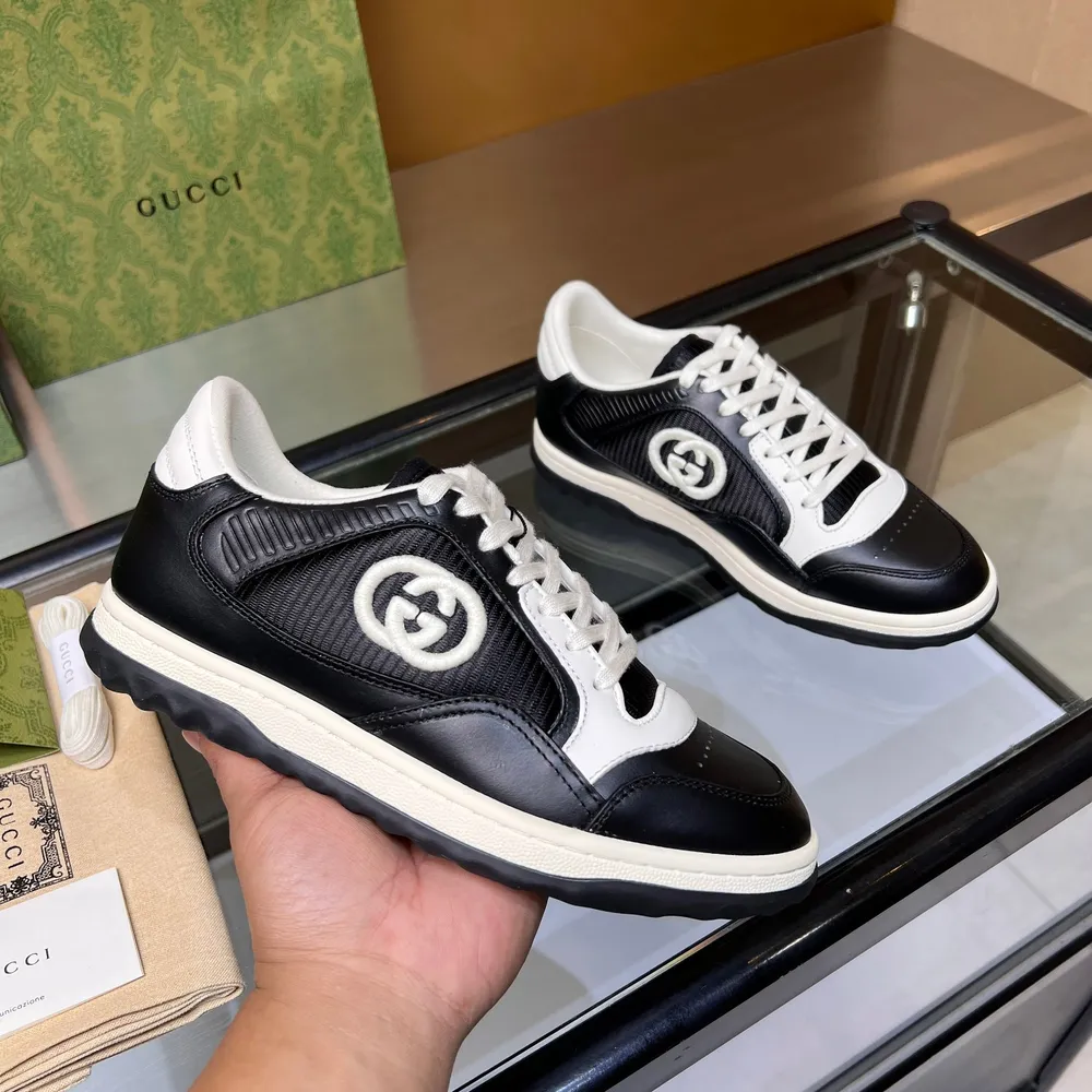 頂級版本，定型效果十足，秒殺市場軟踏踏的普通做法，💣💣💣Gucci2023早春古馳G家 最新爆款MAC80 運動鞋 情侶款 休閒 復古 做舊 髒髒鞋 小髒鞋 小白鞋🌸🌸🌸 原版購入開發 做貨 古馳MAC80全新爆款系列 精緻小巧