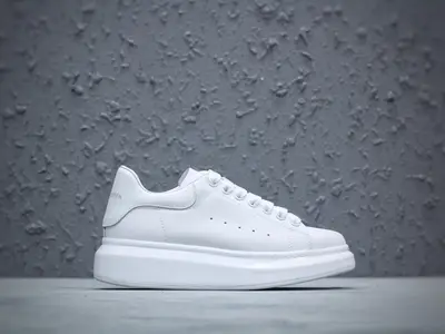 Alexander McQueen 2023早春款麥昆 官網同步發售p640