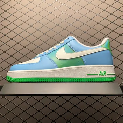 💰550 純原NK Air Force 1 Low 空軍一號低幫休閒板鞋 FZ4032-407 原廠衝刀皮料切割乾淨 無任何毛邊 打造純正空軍 全掌內建蜂窩氣墊 原盒配件 原廠中底鋼印、拉幫完美 全套原楦原模傾力打造完美版型 尺碼：36 