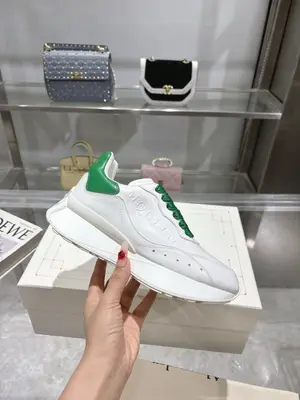 ALEXANDER MCQUEEN/亞歷山大麥昆 2025春夏新款Sprint運動情侶款 鞋側面飾有時尚個性字母seal Logo標誌 牛皮工藝 羊皮內裡 牛皮墊腳透氣防掉色. 原版1:1大底，最新精美全套包裝 另配有一幅鞋帶 35-45