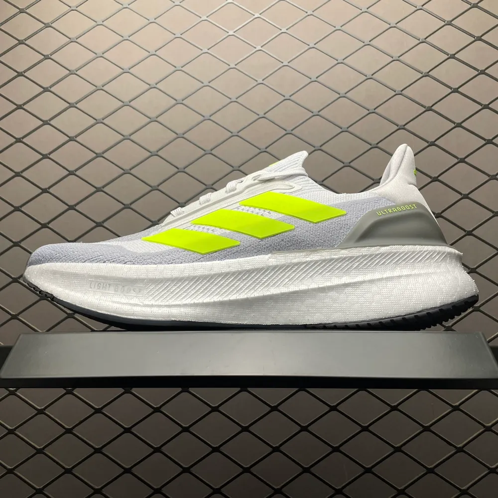 💰569 純原AD 阿迪 Ultra Boost 5X 超彈力爆米花中底休閒跑步鞋 IH3108 尺碼：39 40 40.5 41 42 42.5 43 44 44.5 45 46 46.5 47 48 編號：27TDEE101