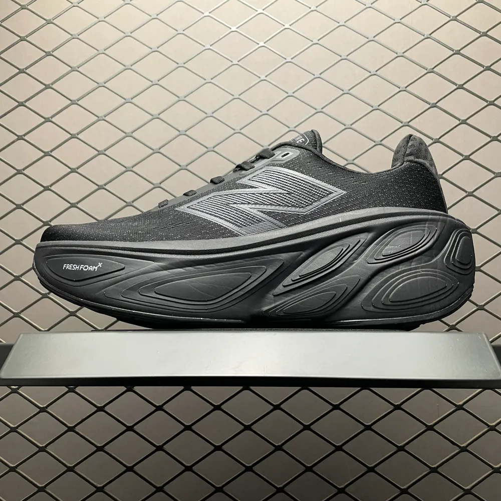 💰550 純原New Balance 新百倫 MMSBFD3 網面透氣跑步鞋 尺碼：36 37 37.5 38 38.5 39.5 40 40.5 41.5 42 42.5 43 44 44.5 45 編號：25YDEF37