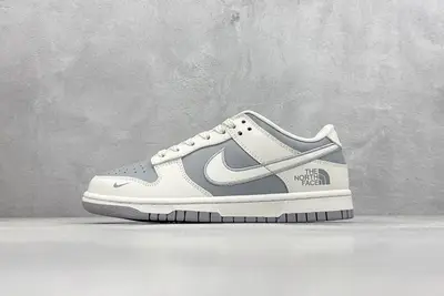 569💰