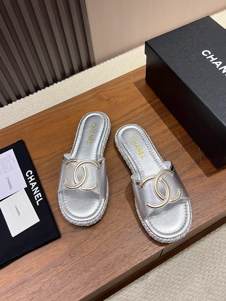 Chanel-香奈兒2026夏季新款雙C編織厚底涼拖鞋 ✨