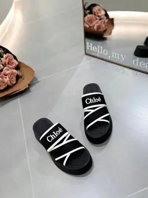 💥【2024/Chloe（克洛伊）拖鞋】：舒適時尚的選擇👟