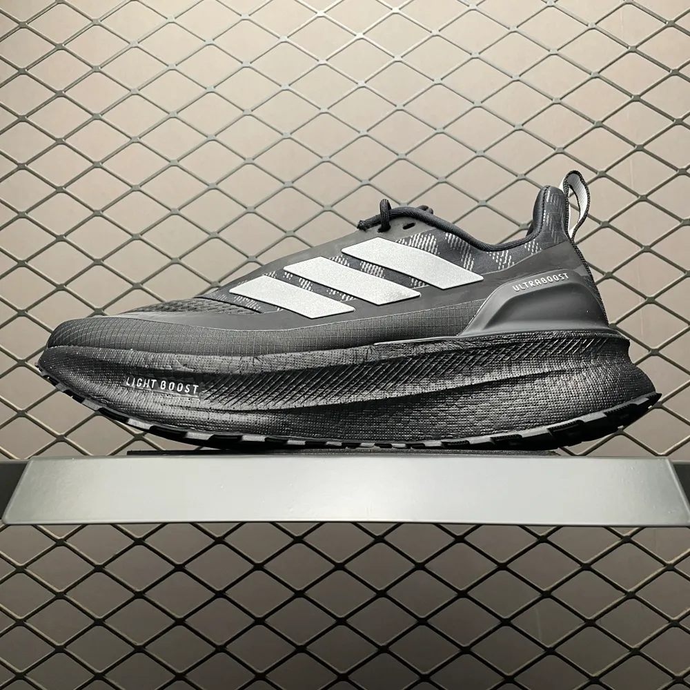 💰579 純原AD 阿迪 Ultra Boost 5 Climawarm 超彈力爆米花中底休閒跑步鞋 JI3239 尺碼：40 40.5 41 42 42.5 43 44 44.5 45 46 46.5 47 48 編號：27TDEE10