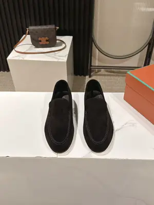 💰690 男款+10  Loropiana經典情侶款高絲光牛皮樂福皮鞋🔥🔥🔥🔥🔥