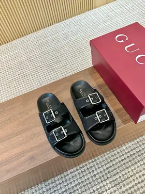 2025🆕[P600]福利新品厚底GuCci互扣式刺繡大G橫帶穆勒鞋 🆕官網同步，原版一比一複製，最高版本🆙👏🔥所有材質細節均與YB一致💪👍 常年做貨。
