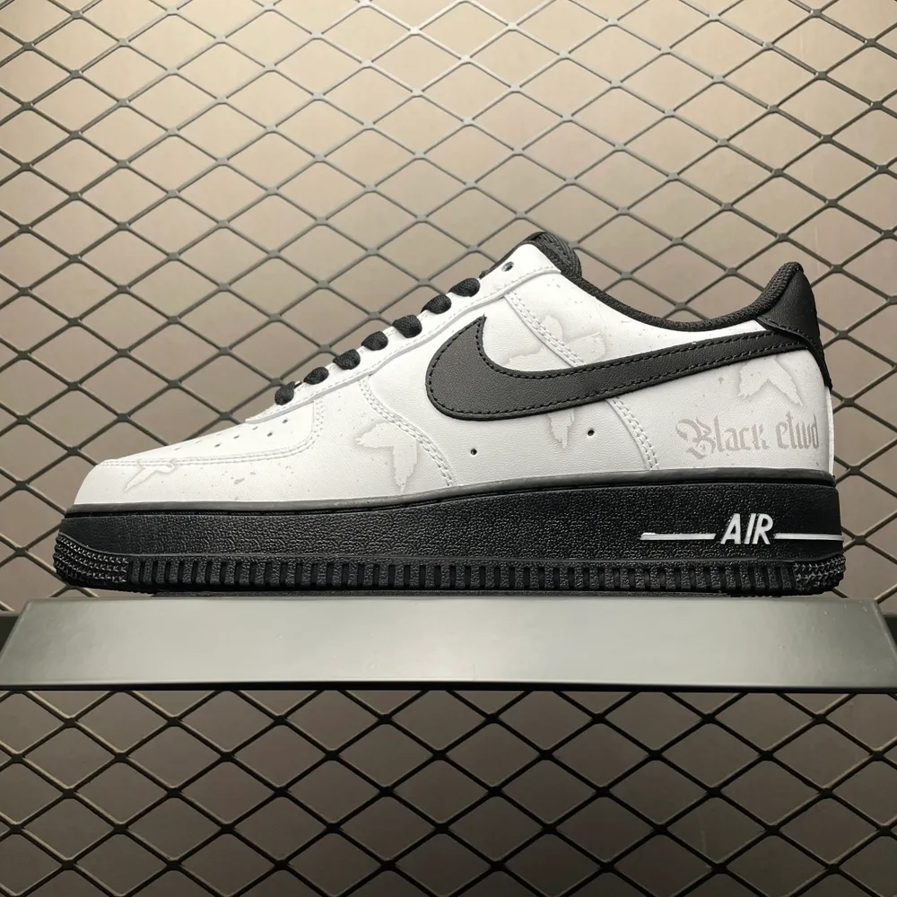 💰620 純原NK Air Force 1 空軍一號休閒板鞋 ZH0316-081 尺碼：36 36.5 37.5 38 38.5 39 40 40.5 41 42 42.5 43 44 45 編號：31TDEF51